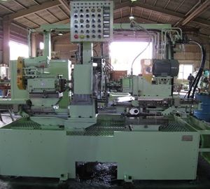 Drilling machine : เครื่องเจาะ